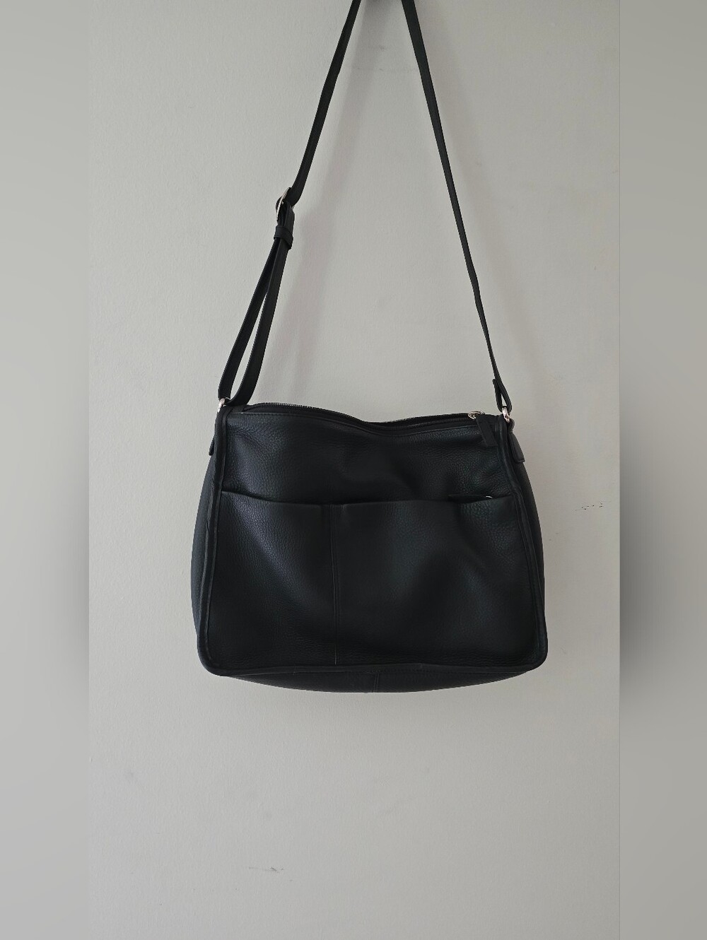 Classic Derek Alexander Black Unisex Crossbody Shoulder Bag